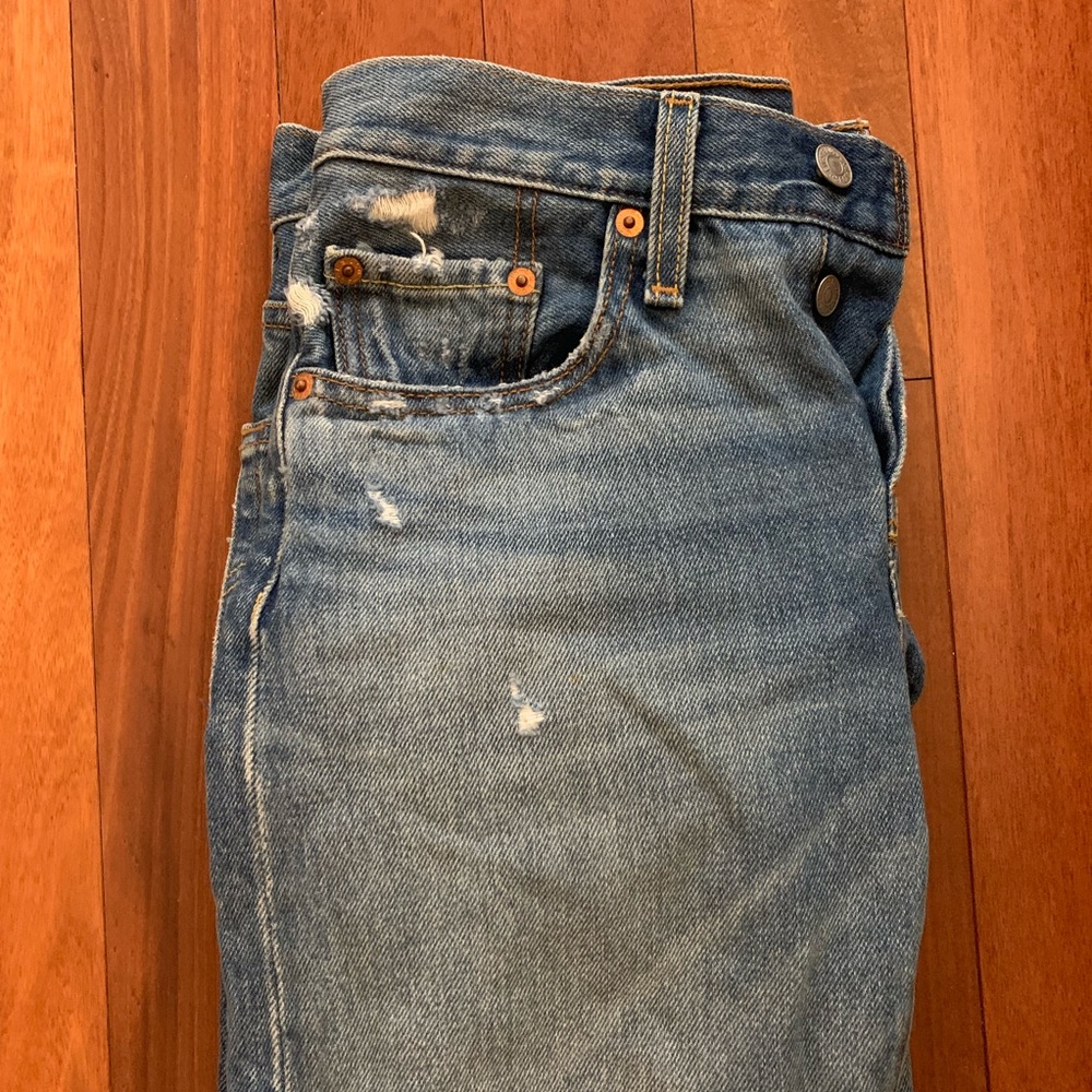 Wedgie style Levi’s